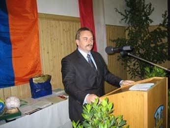 Grußworte von Johannes Eschenhauer, 1. Vorsitzender der TSG Wörsdorf akadem-feier-tsg2004-38