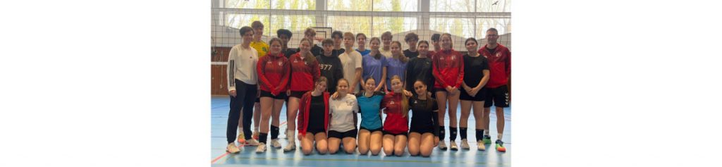 Volleyball-Nachwuchs des TV Idstein in Malente: Fünf Tage voller Action und Teamgeist