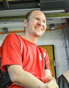 Um dann entspannt die anderen anzufeuern. 19-Liga-Erbach