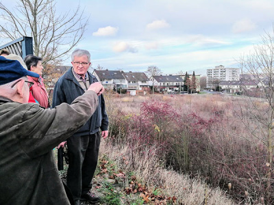 Herr Pfeiff erklärt die Lage.