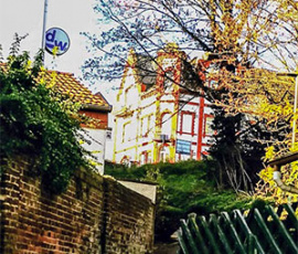 den Steilen Weg hinauf ...