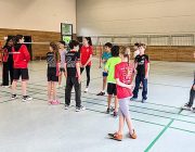 Stein, Schere, Papier mal anders – als Rechenaufgabe für die Extra-Portion Denksport.